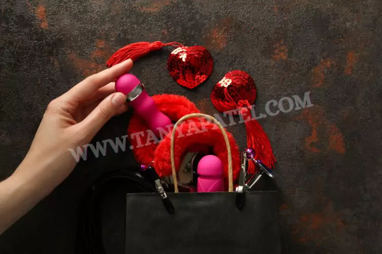 Want to Pamper Your Sexy Hot Girl