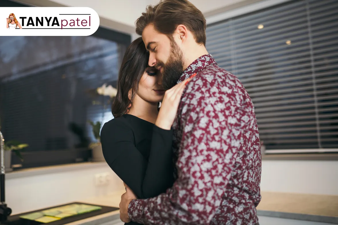 Enjoy an Enthralling Seduction before a Touch